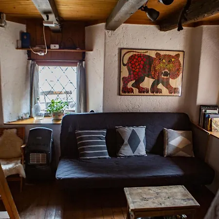 Marko's Eco Cabin Holiday home *